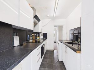 Photo 9- click for photo gallery